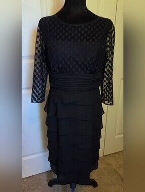Black Jessica Howard Dress Ruched Waist Tiered ruffle Skirt SIZE 10P